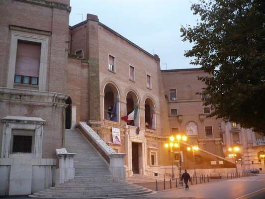 Tangenti al Comune di Foggia nel 2014, le richieste del procuratore generale di Bari