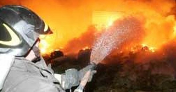 Incendio in fienile di San Marco, arrestato 24enne, legato da rapporti di lavoro con l'azienda agricola