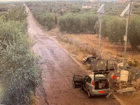 San Giovanni Rotondo, oltre 100 persone beccate a gettare rifiuti per strada: raffica di multe