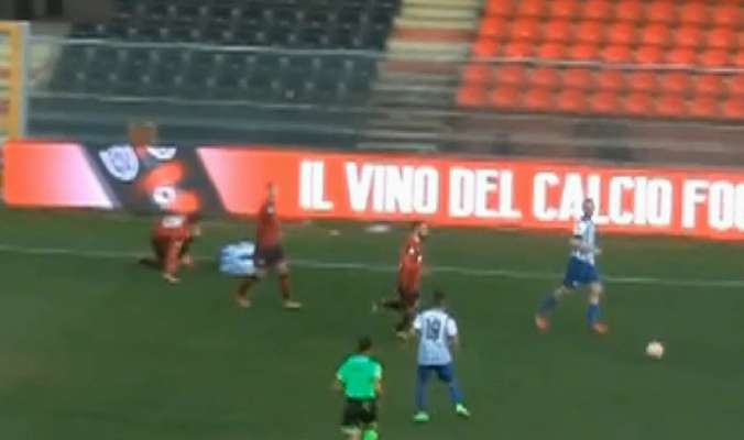 Stangata al Calcio Foggia 1920: una partita a porte chiuse e quattro giornate di squalifica a Tedesco