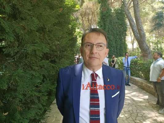 "Medici di famiglia snobbati e senza dpi per mesi", Joseph Splendido (Lega) interroga Emiliano: "Qual è la programmazione di autunno?