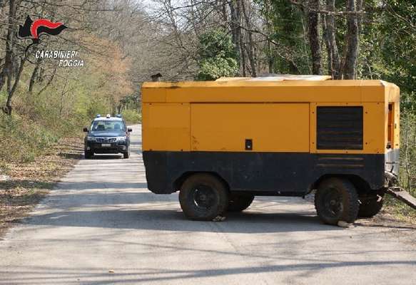 Estorsione a Carpino per ritrovare un motocompressore rubato: un arresto e due denunce
