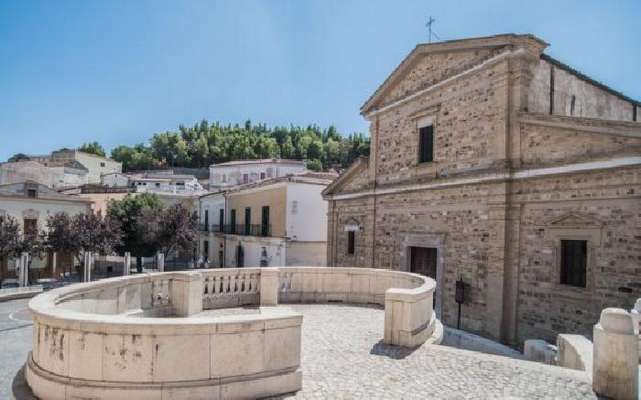Piccoli borghi con sempre meno abitanti, tutti gli incentivi per ripopolare il territorio