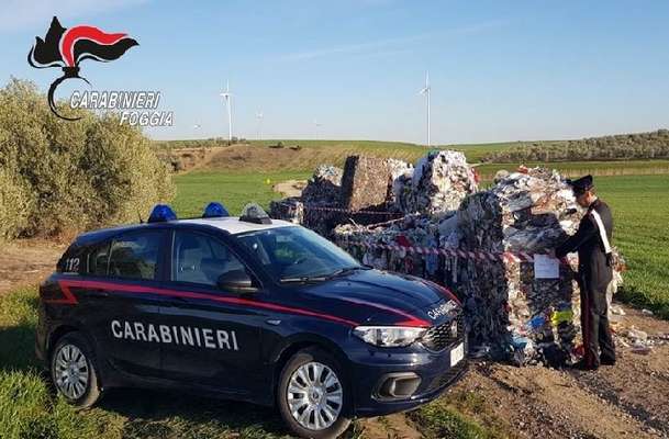 Stornarella, scoperto smaltimento illecito di rifiuti speciali