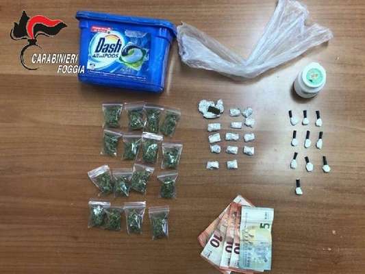 A Trinitapoli due arresti per spaccio di droga nelle "Case maledette"