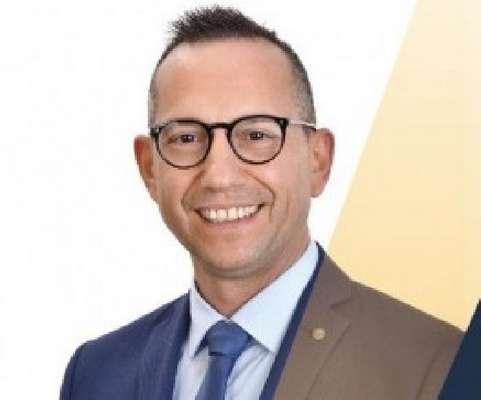 Giuseppe Fatigato: "Il sindaco è libero di cambiare quante casacche vuole, ma i suoi comizi deve pronunciarli fuori dall'aula consiliare"