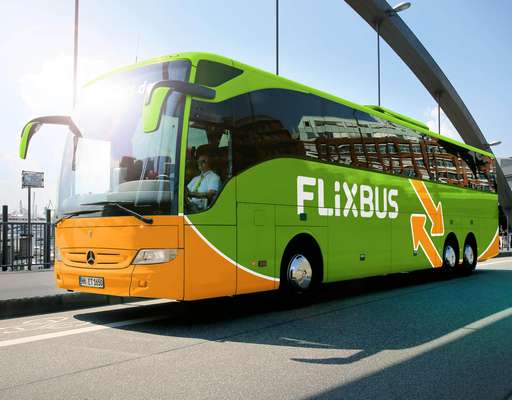 FlixBus continua ad ampliare la rete in Puglia: le coste e l'entroterra sempre più connessi