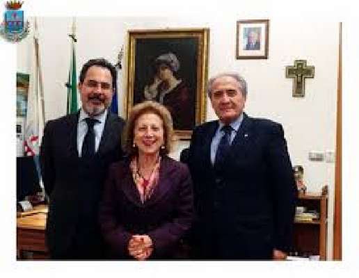 Manfredonia, i commissari annunciano: "Tutti gli aggiornamenti relativi al contagio saranno disponibili sul sito del Comune"
