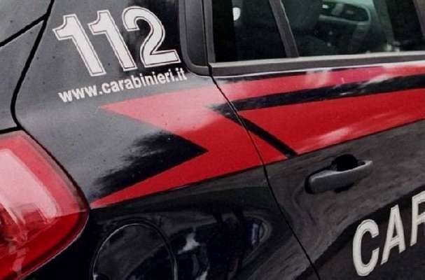 San Giovanni Rotondo, ruba la borsa ad una donna al bar. Uomo fermato dai Carabinieri