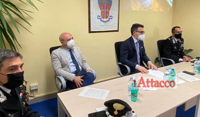 Operazione On the Road, a Cerignola trovati i depositi delle auto rubate e cannibalizzate