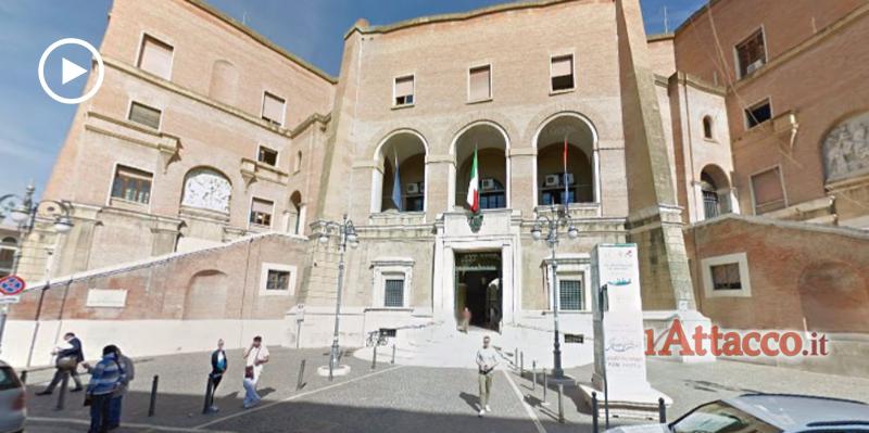 Comune di Foggia, confronto tra partiti e Commissione straordinaria. Le interviste all’uscita da Palazzo di Città