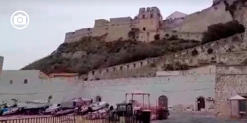 Isole Tremiti, non si placano le polemiche per i lavori nella marina. I silenzi di Comune, progettisti e Soprintendenza
