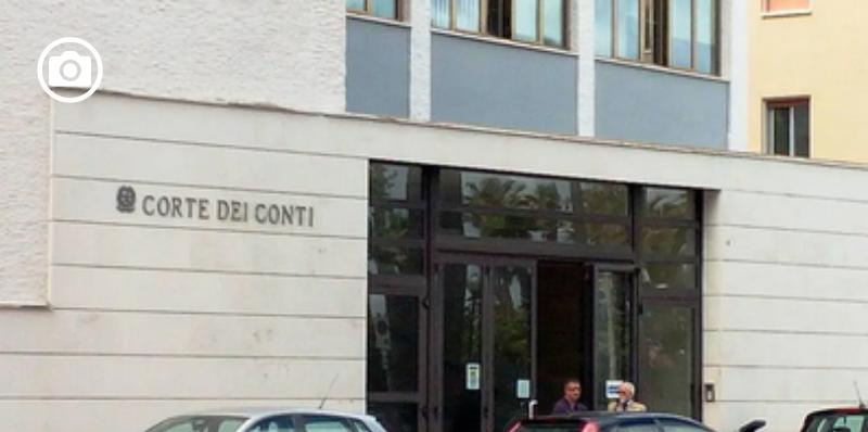 Strigliata della Corte dei conti, Comune inottemperante e ritardatario sul Piano