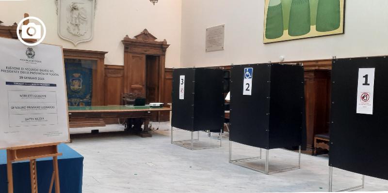 Provinciali, è il giorno decisivo. Scrutinio dopo le ore 20:00