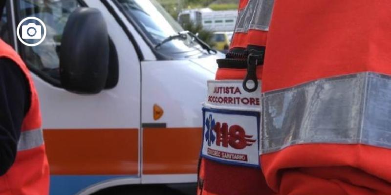 Ragazza investita da auto in viale Fortore, soccorsa e trasportata da ambulanza 118 in ospedale
