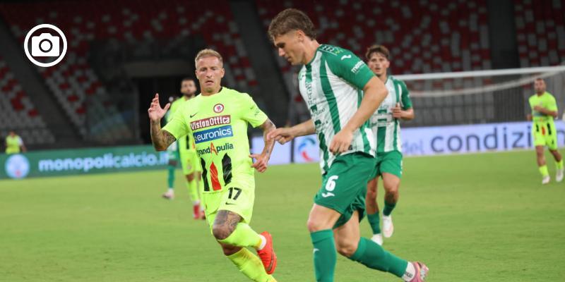 Dal 4-2-3-1 al 4-3-3, a Monopoli Auteri ha cambiato: ma il tridente è spuntato, AAA cercansi Luciani e Ravasio